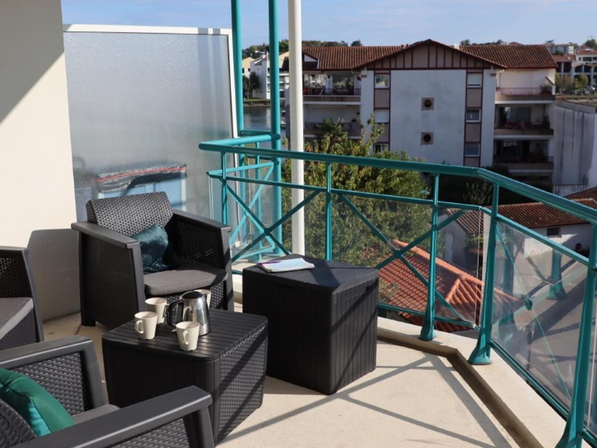 Appartement A Ciboure Avec Piscine Chauffee Et Parking Prive - Fr-1-239-560 エクステリア 写真