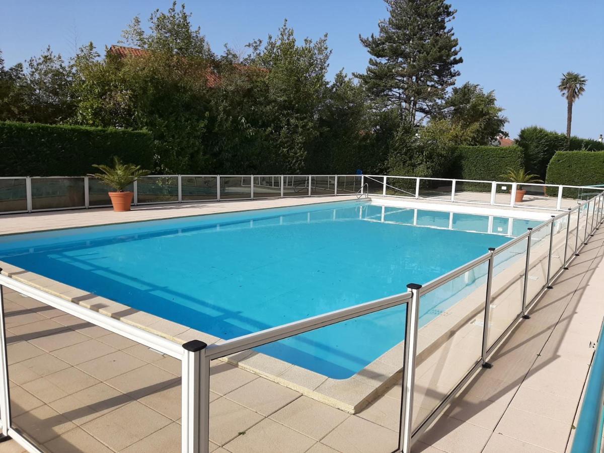 Appartement A Ciboure Avec Piscine Chauffee Et Parking Prive - Fr-1-239-560 エクステリア 写真